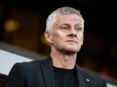 Ole Gunnar Solskjaer zrušil plán návratu manažmentu po skrútení Man Utd Tréner Besiktasu Ole Gunnar Solskjaer je videný počas zápasu medzi FC Šachtar Doneck a Besiktas JK v poľskom Krakove 31. júla 2025 počas zápasu druhého predkola Európskej ligy UEFA na Mestskom štadióne Henryka Reymana. (Foto: Marcin Golba/NurPhoto cez Getty Images)