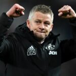 Ole Gunnar Solskjaer, manažér Manchestru United oslavuje na plný úväzok po zápase Premier League medzi Manchestrom United a Tottenhamom