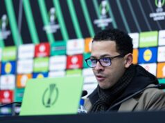 „On je ten, za ktorým by som išiel“ "On je ten, za ktorým by som išiel"