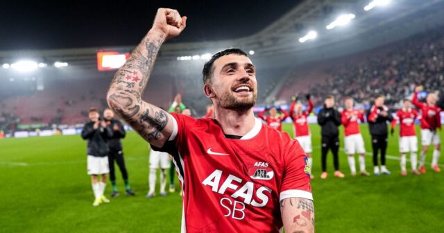 Ostrohy pripravené na neočakávaný zisk z dôvtipnej klauzuly ako trio bojujúce o Parrotta | Futbal | Šport
