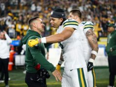 Otec Christiana Watsona chce, aby bol Matt LaFleur prepustený po katastrofálnom kolapse Packers vs. Bears v play-off logo pochodového šialenstva