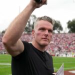 Pat McAfee kritizuje športové médiá za reakciu na poznámky reportéra Liama ​​Coena