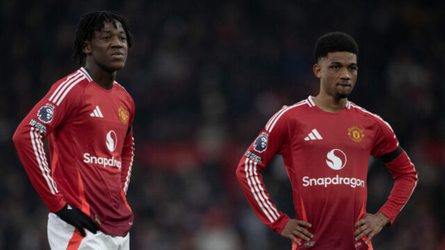 Personál Manchestru United predpovedá budúcnosť Kobbieho Mainoa po odchode Rubena Amorima
