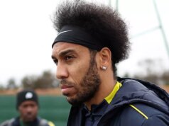 Pierre-Emerick Aubameyang v rade Gabonu, keď sa tím rozpustil a manažér bol prepustený po katastrofe AFCON Útočník Gabonu #09 Pierre-Emerick Aubameyang sa 27. decembra 2025 zúčastňuje tréningu v Taghzoute v predvečer futbalového zápasu Afrického pohára národov (CAN) 2025 medzi Gabonom a Mozambikom. (Foto: FRANCK FIFE / AFP cez Getty Images)