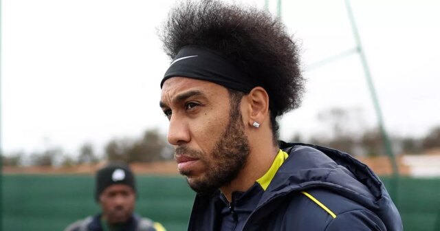 Útočník Gabonu #09 Pierre-Emerick Aubameyang sa 27. decembra 2025 zúčastňuje tréningu v Taghzoute v predvečer futbalového zápasu Afrického pohára národov (CAN) 2025 medzi Gabonom a Mozambikom. (Foto: FRANCK FIFE / AFP cez Getty Images)