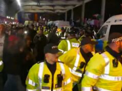 Policajný šéf by mal byť odvolaný po tom, čo izraelským fanúšikom zakázali hrať hru Aston Villa, tvrdia poslanci Policajný šéf by mal byť odvolaný po tom, čo izraelským fanúšikom zakázali hrať hru Aston Villa, tvrdia poslanci