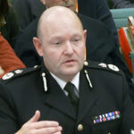 Policajný šéf odstúpil po tom, čo Spojené kráľovstvo postihlo zákaz futbalového fanúšika Tel Avivu | futbal