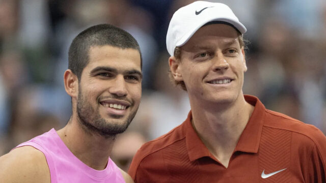 Posledná šanca – zastaví sa Alcaraz & Sinner v Melbourne? Novak Djokovič blahoželá Jannikovi Sinnerovi vo Wimbledone v roku 2025