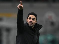 Posledný prestup Arsenalu: Mikel Arteta povedal, že „ponuka bude akceptovaná“ ako cieľ hviezdy PSG Mikel Arteta ukazuje