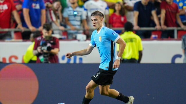 Postoj Man United k Manuelovi Ugartemu bol odhalený uprostred záujmu o pôžičku Ajaxu
