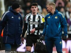 Potvrdili sa najhoršie obavy Newcastlu o zranení Tina Livramenta: Odhalené výsledky skenovania Obrancovi Newcastlu Tinovi Livramentovi hrozí až osem týždňov pre zranenie stehennej šľachy