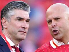 Požadované stiahnutie slotu ako „neznesiteľného egoistu“ a hráča „perovej váhy“ Liverpoolu Požadované stiahnutie slotu ako „neznesiteľného egoistu“ a hráča „perovej váhy“ Liverpoolu