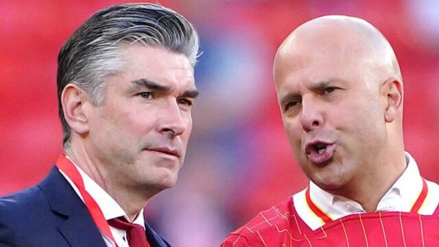 Požadované stiahnutie slotu ako „neznesiteľného egoistu“ a hráča „perovej váhy“ Liverpoolu
