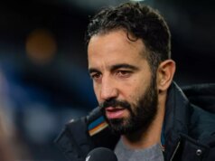 „Pozrel som sa späť na prvý zápas Rubena Amorima, ktorý mal na starosti Man Utd – tri veci boli jasné.“ Hlavný tréner/manažér Manchestru United Ruben Amorim dostal rozhovor na konci zápasu Premier League medzi FC Ipswich Town a Manchester United FC na Portman Road 24. novembra 2024 v Ipswichi v Spojenom kráľovstve.