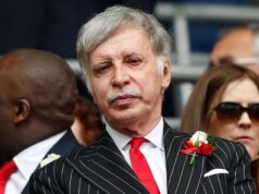 Pravdepodobný januárový prestupový rozpočet Arsenalu, keďže obrovské čisté imanie Stana Kroenkeho vzrastie o 175 % Americký majiteľ Arsenalu Stan Kroenke čaká na výkop finálového zápasu anglického FA Cupu medzi Arsenalom a Chelsea na štadióne Wembley.