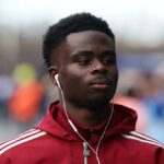 Prečo Saka nehrá v zápase Leeds vs Arsenal Premier League?