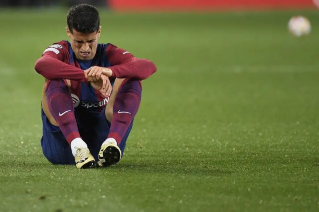 Prečo sa prezentácia Barcelony João Cancelo oneskorila Prečo sa prezentácia Barcelony João Cancelo oneskorila