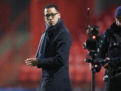 Predpovede a kurzy Chelsea vs Arsenal pred súbojom o pohár Carabao Liam Rosenior