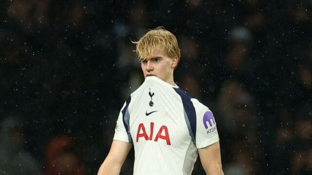 Premier League 2025-26: Bergvall sa pripojí na listinu zranených Tottenhamu; Tréner Frank hovorí, že problémové Spurs idú správnym smerom
