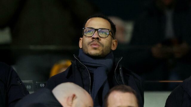 Premier League: Rosenior sľubuje, že sa ako šéf Chelsea „presadí“. Premier League: Rosenior sľubuje, že sa ako šéf Chelsea „presadí“.