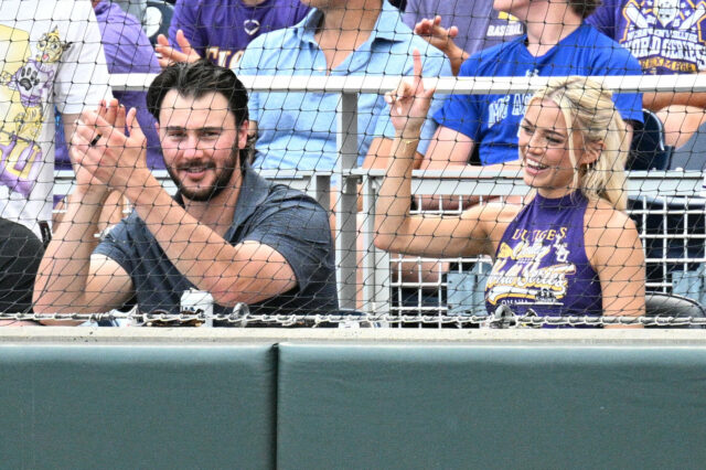 logo pochodového šialenstva