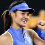 Raducanu prekonáva pomalý štart do druhého kola
