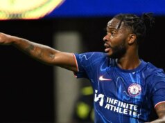 Raheem Sterling nachádza novú únikovú cestu pre Chelsea, keď sa objavuje nebezpečenstvo Man Utd Raheem Sterling