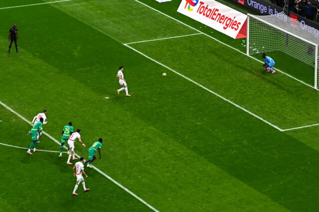 ☕️🥐 Raňajky FC: Brahim čelí konkurencii 🫣, šokujúci väzenský trest 😱
