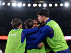 Raphinha pripúšťa, že hráči Barcelony zostali „ohromení“ tímovým kolegom vs Real Oviedo Raphinha pripúšťa, že hráči Barcelony zostali „ohromení“ tímovým kolegom vs Real Oviedo