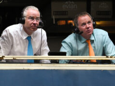 Rastie tlak na to, aby sa ESPN rozišla s bratmi McEnroeovými Rastie tlak na to, aby sa ESPN rozišla s bratmi McEnroeovými