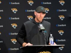 Reportérka vysvetľuje svoju kontroverznú interakciu s trénerom Jaguars Reportérka vysvetľuje svoju kontroverznú interakciu s trénerom Jaguars