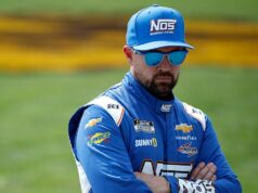 Ricky Stenhouse Jr sa zamýšľa nad najnovšími tragédiami NASCAR Ricky Stenhouse Jr sa zamýšľa nad najnovšími tragédiami NASCAR