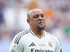 Roberto Carlos popiera správy o „srdcovom infarkte“ po tom, čo bývalá hviezda Realu Madrid podstúpila operáciu Roberto Carlos v drese Realu Madrid.