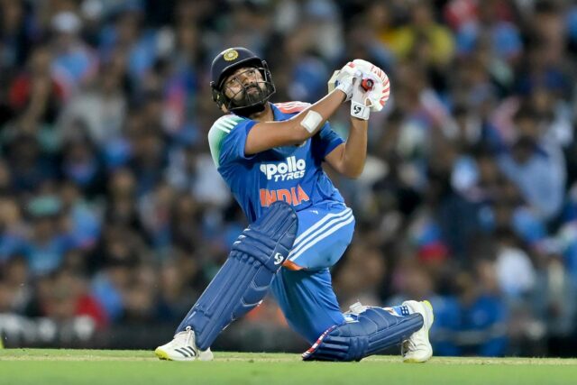 Rohit Sharma sa pokúša zasiahnuť a dostane 24 z 38 v IND vs NZ 2026 2nd ODI (sledovať)
