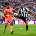 Ronald Araujo v súboji o návrat Barcelony v Superpohári