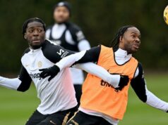 Rosenior, aby sa porozprával so Sterlingom a Disasim o exile Chelsea Rosenior, aby sa porozprával so Sterlingom a Disasim o exile Chelsea