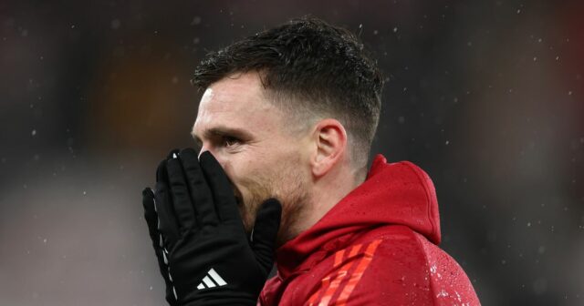 Rozhovory Wolves ponúkajú Tottenhamu novú nádej na prestup Andyho Robertsona Andy Robertson