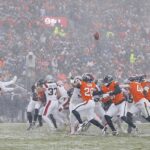 New England Patriots tesne porazili Denver Broncos na zasneženom šampionáte AFC