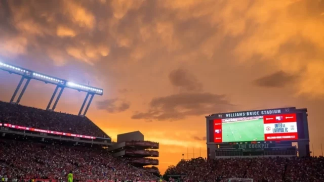 Ruben Amorim vyhodený: Manažérsky kolotoč Manchestru United sa opäť točí

