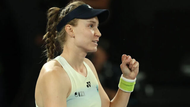 Rybakina porazila Sabalenkovú o prvý titul na Australian Open
