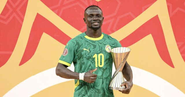 Sadio Mane, 33, oslavuje víťazstvo AFCON s 20-ročnou manželkou na vzácnom verejnom vystúpení | Futbal | Šport
