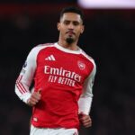 Saliba, Timber – najnovšie zranenie Arsenalu, vylúčenia a dátumy návratu po aktualizáciách Mikela Artetu