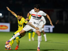 São Paulo zápasí, pripúšťa tri a čelí ‚olé‘ skandovaniu proti Mirassolu Download app from appStore