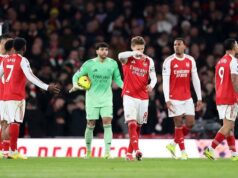 „Seizmický výsledok v pretekoch o titul“ "Seizmický výsledok v pretekoch o titul"