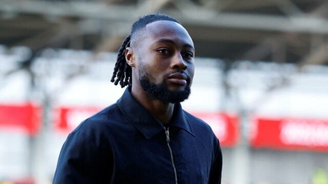 Semenyo hovorí, že po príchode do Man City chce „znova Semenyo hovorí, že po príchode do Man City chce „znova prepísať históriu“.