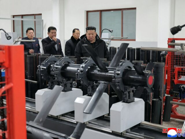 Severná Kórea odpálila rakety smerom k moru, keď juhokórejský vodca Severná Kórea odpálila rakety smerom k moru, keď juhokórejský vodca navštívil Čínu | Novinky o zbraniach