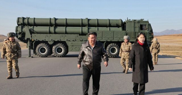 Severokórejský prezident Kim načrtne plány na posilnenie jadrového arzenálu | Severokórejský prezident Kim načrtne plány na posilnenie jadrového arzenálu | Správy Kim Čong-una