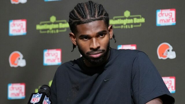 Shedeur Sanders reaguje na streľbu Brownsa Kevina Stefanského Shedeur Sanders reaguje na streľbu Brownsa Kevina Stefanského