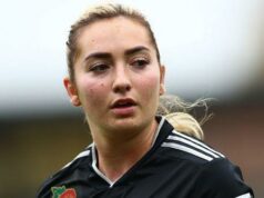 Sheffield United popiera, že by úmyselne zdržiaval vyšetrovanie Cusacka Futbalistka Maddy Cusack sa pozerá na hru za ženy Sheffield United v roku 2023