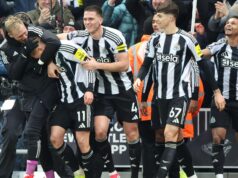 Šiesty Newcastle stelesňuje bláznivú prem sezónu, ale víťazstvo v Leedse môže byť pre Howea zlomovým bodom Šiesty Newcastle stelesňuje bláznivú prem sezónu, ale víťazstvo v Leedse môže byť pre Howea zlomovým bodom